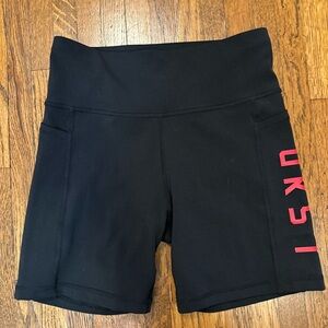 LSKD Rep Mid Length Black Scarlet Biker Shorts Sz M
